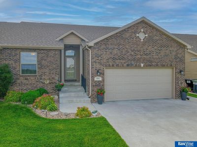 9041 S 80th St, Lincoln, NE, 68516