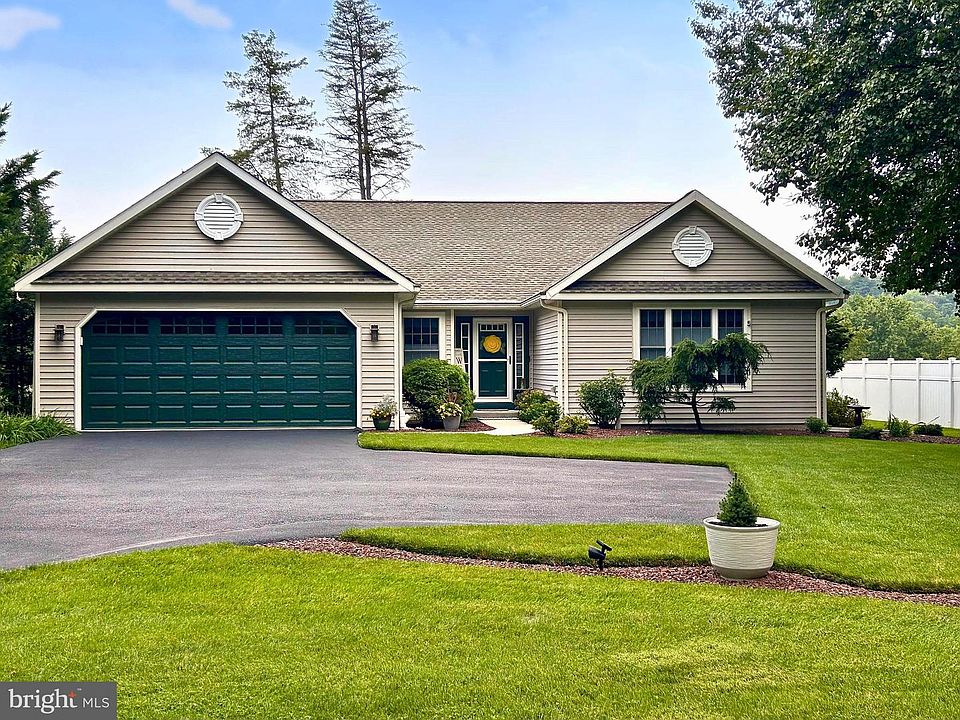 1st image of 4A Sycamore Dr