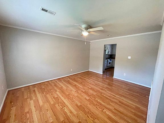 2nd image of 106 Foxberry Cir #A