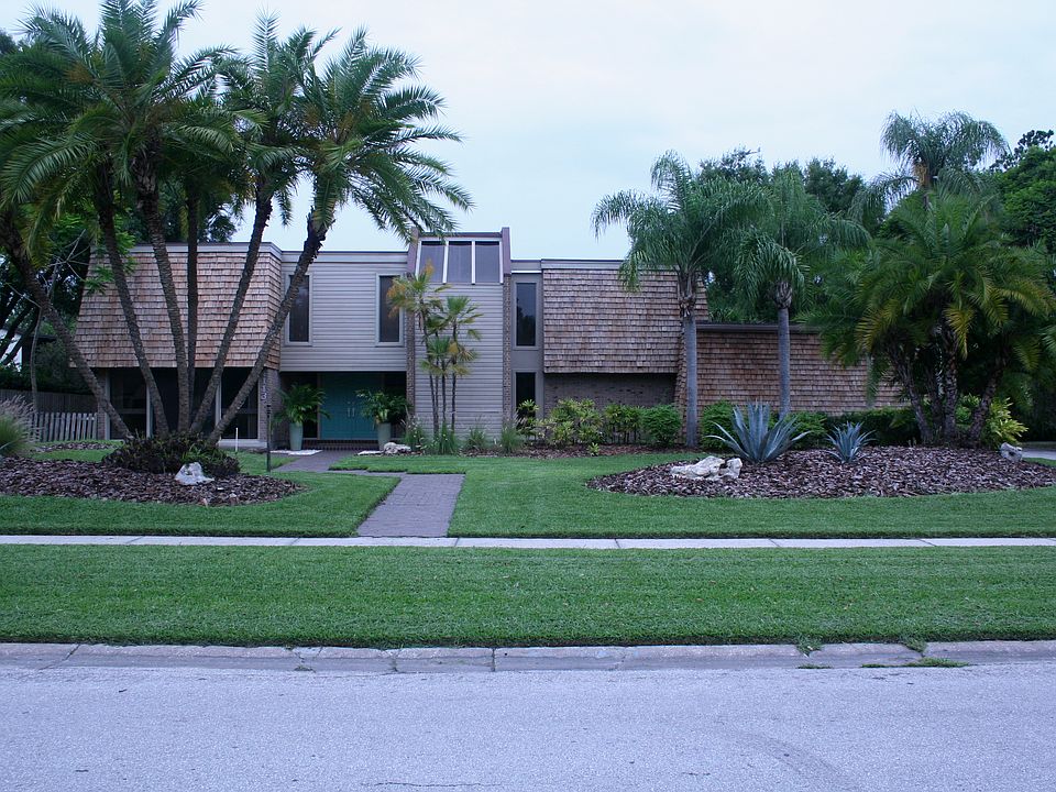 1st image of 4113 Carrollwood Village Dr