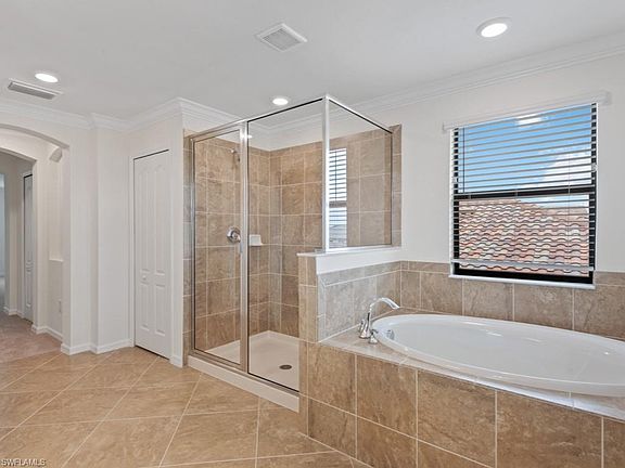 5th image of 9363 Foxglove Ln