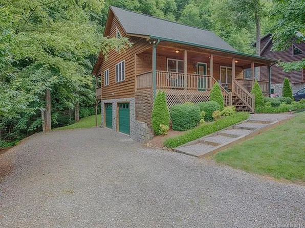 185 Cripple Creek Dr, Waynesville, NC 28785