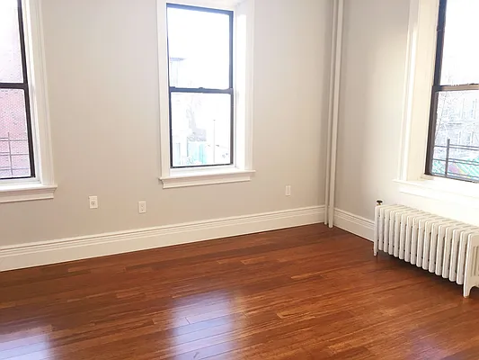 Rented by NY Space Finders Inc. | media 31