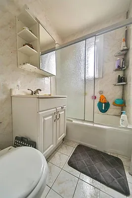 Sold by Remax Edge | media 16