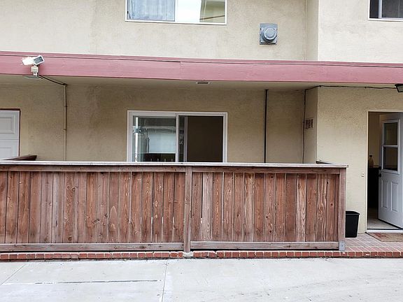 4th image of 32 9th St #32