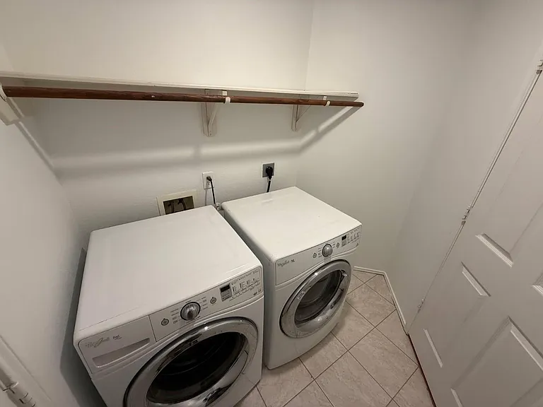 19306 Wading River Dr — Photo 19