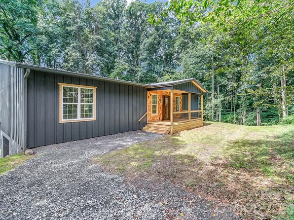 19 Green Valley Rd, Asheville, NC 28806