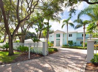 5790 SW 96th St, Pinecrest, FL 33156