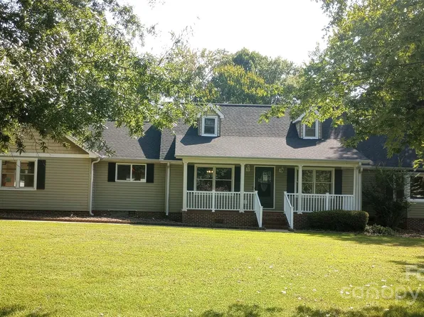 275 Eastland Dr, Salisbury, NC 28146