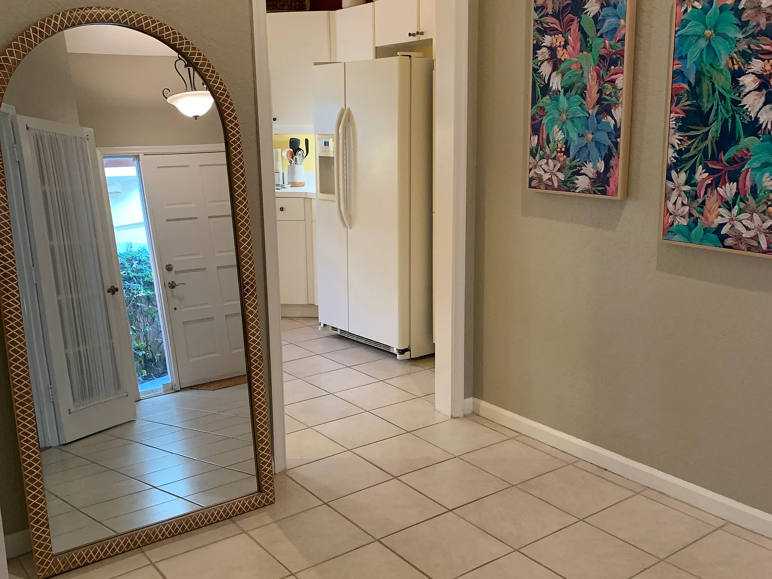 3 bed, 1581 sqft, $3,800 — Photo 3