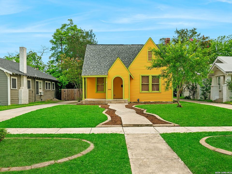 1st image of 1938 W Magnolia Avenue