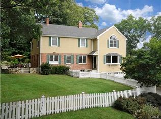 4 North St, Old Greenwich, CT 06870