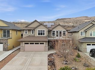 2023 Saddleback Dr, Kamloops, BC V2B 0A6