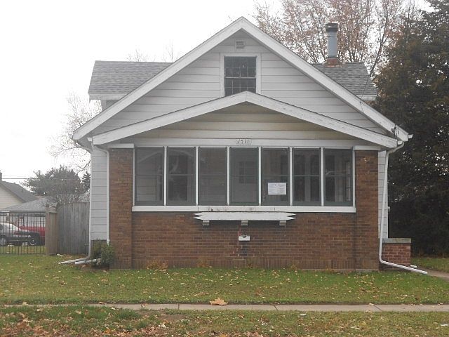 1st image of 1511 15th Ave