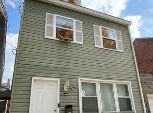 1916 Larkins Way, Pittsburgh, PA 15203