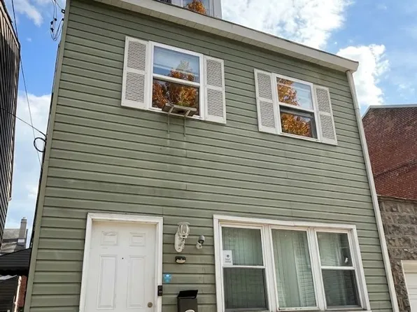 1916 Larkins Way, Pittsburgh, PA 15203