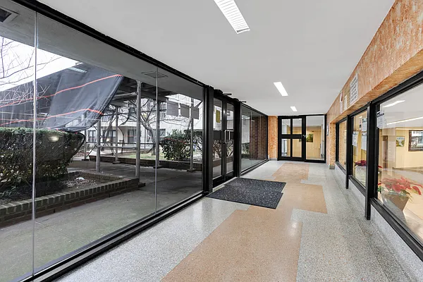 Sold by Ilite Realty Inc | media 26