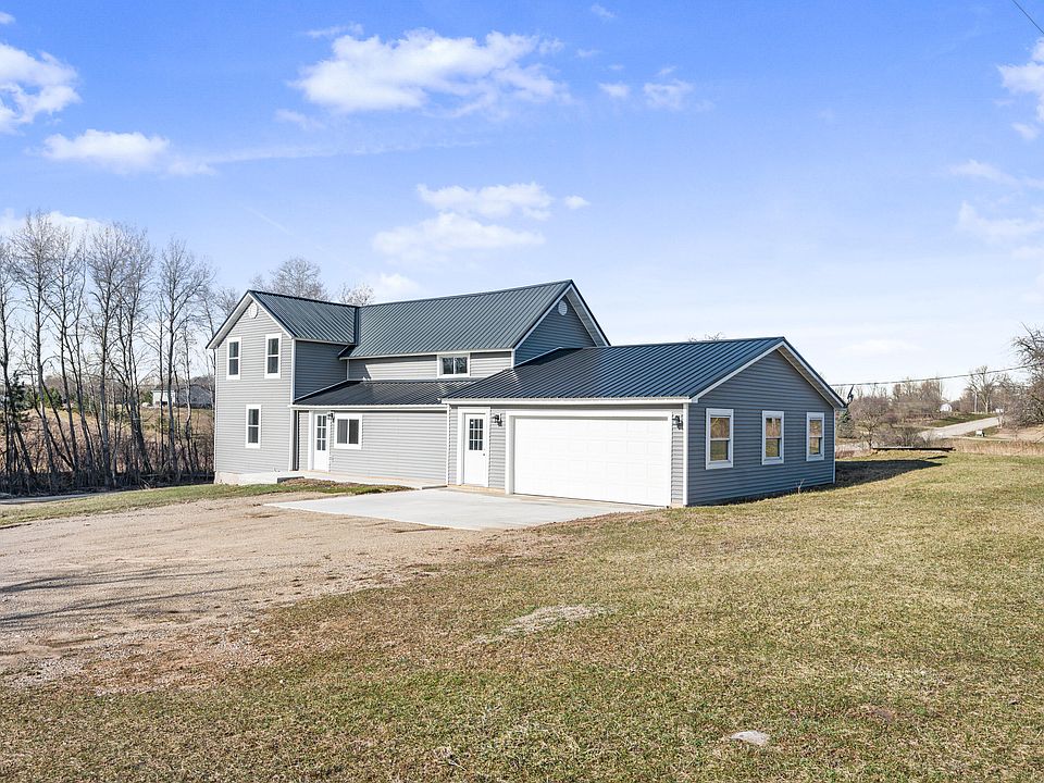 1st image of 10282 Seven Mile Rd