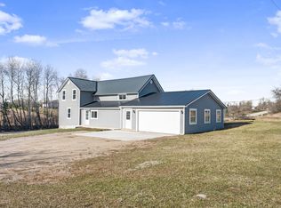 10282 Seven Mile Rd, Evart, MI 49631