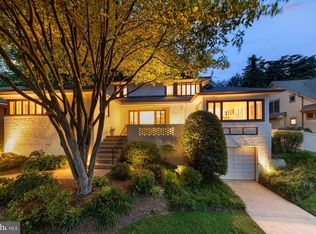 3731 Nellie Custis Dr, Arlington, VA 22207