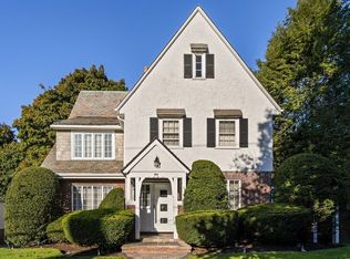 30 Pine Ridge Rd, Medford, MA 02155