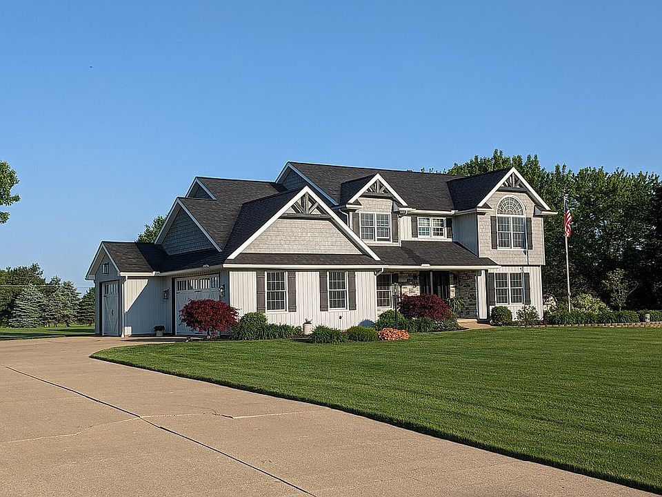 2nd image of 4021 Steinwood Rd