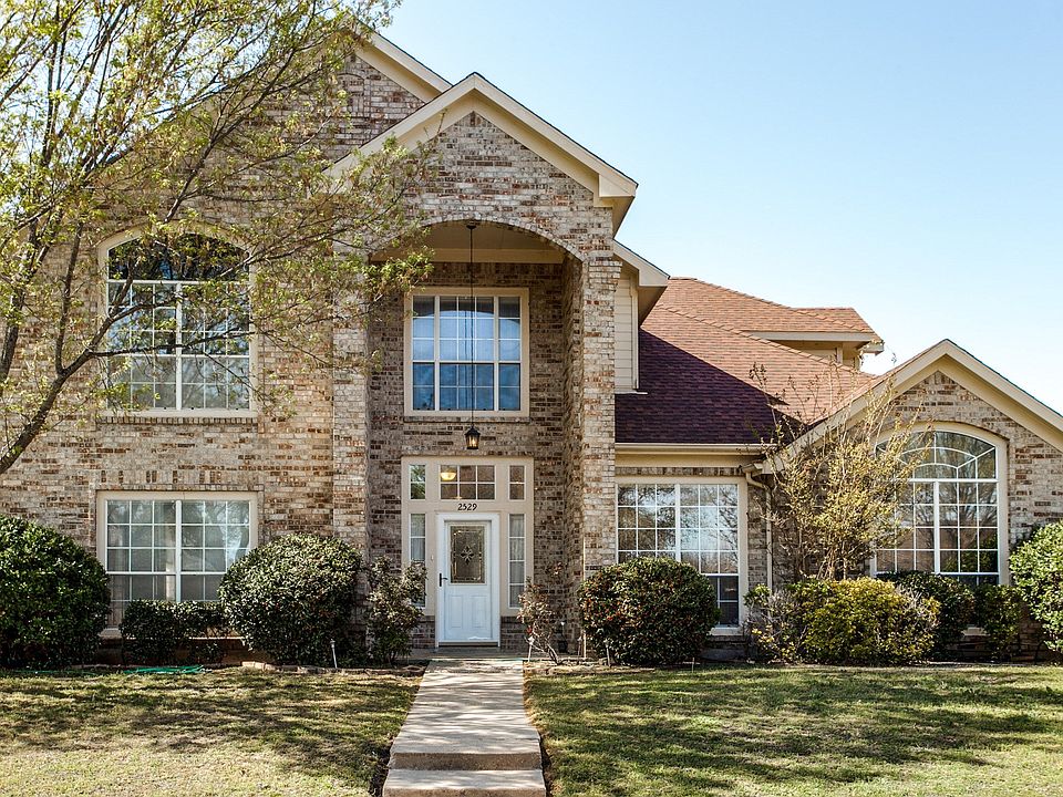 1st image of 2529 Beau Dr