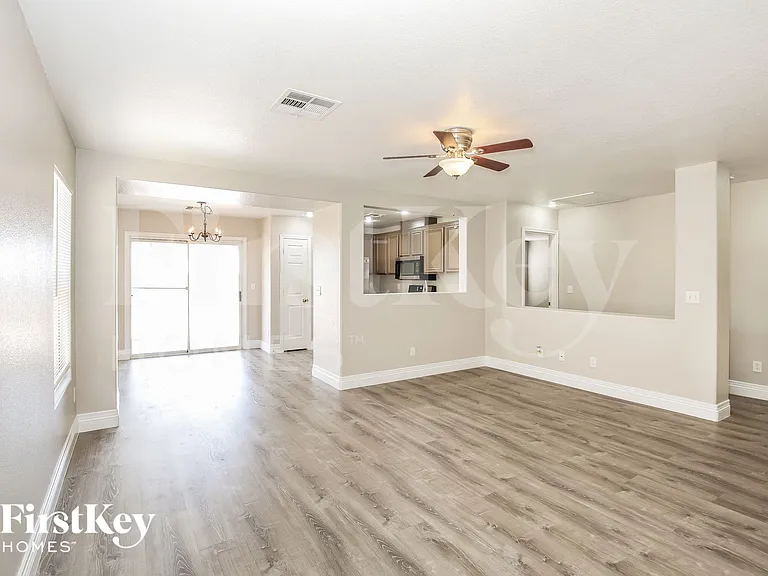 7908 Pale Rider St — Photo 3