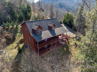 263 S Pinnacle, Burnsville, NC 28714