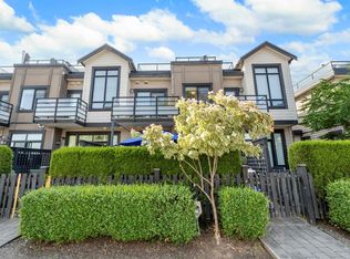 100 Wood St #8, New Westminster, BC V3M 0H6