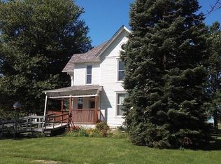 219 N 7th St, Seymour, IA 52590