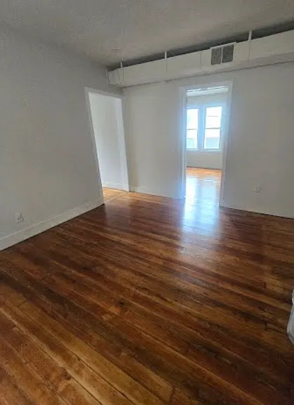 44 Silver St #2 — Photo 5