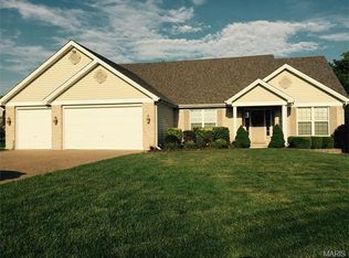 2 Drake Ct, Saint Peters, MO 63376