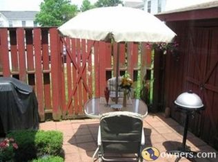 678 Greenbriar Ln, Annapolis, MD 21401