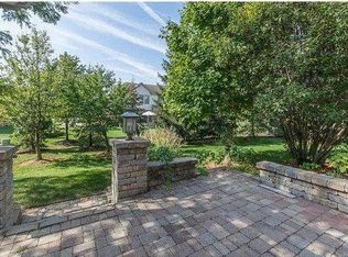 494 Sylvan Dr, Canton, MI