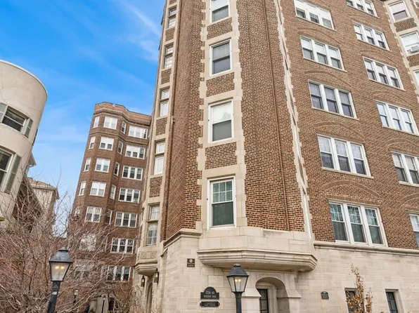 6334 N Sheridan Rd #1D, Chicago, IL 60660