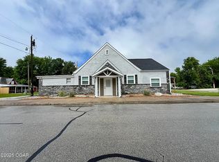 204 Webb St APT B, Duenweg, MO 64841