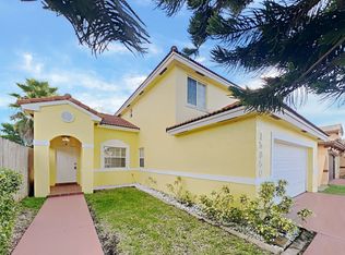 15850 SW 85th Ln, Miami, FL 33193