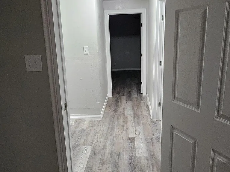 204 Olive St — Photo 3