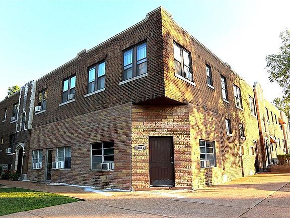 5th image of 3836 Wilmington Ave APT 2E