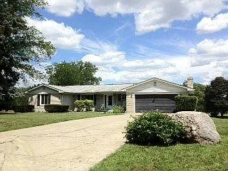 4091 Westhill Dr photo 1