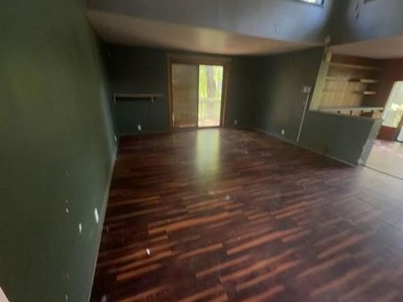 4th image of 9200 Wolf Lake Rd