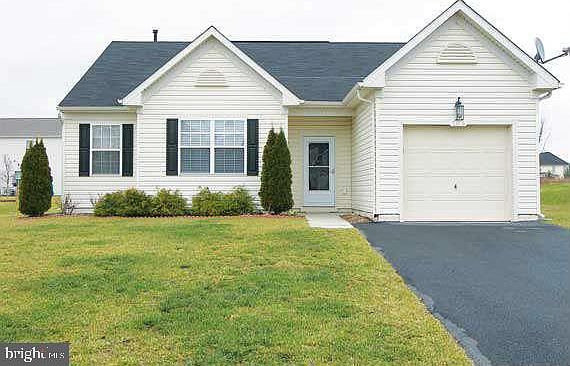 1st image of 106 Penderbrook Ct