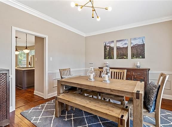 3rd image of 10404 Cassia Dr