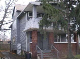 911 Paxton Rd, Cleveland, OH 44108