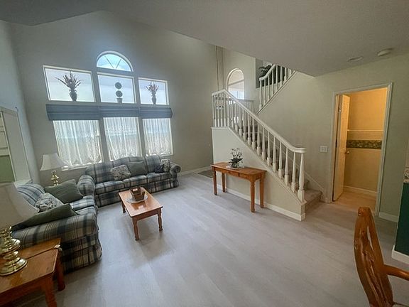 5th image of 11144 Corsica Ct