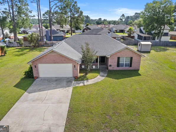 1805 Blair Ct, Hinesville, GA 31313
