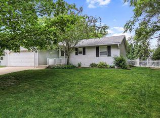 209 E Hilltop Trl, Fort Atkinson, WI 53538