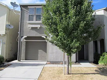 8915 Great Rock Cir photo 1