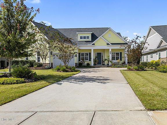 3rd image of 3045 Smeades Drive
